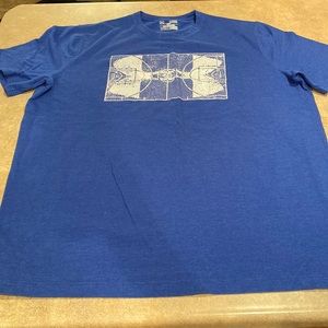 Men’s Under Armour T-shirt size XL